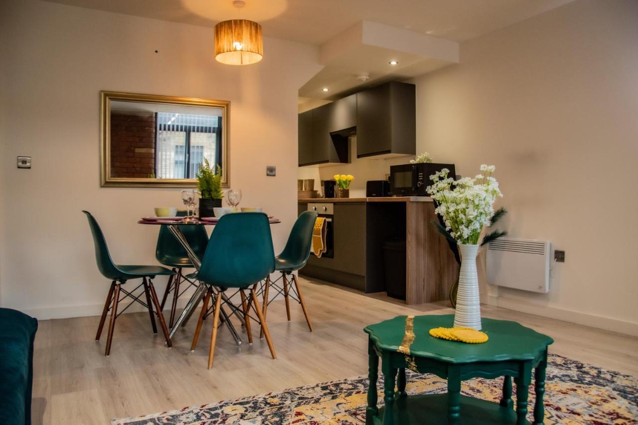 Bv Lush Apartment At Conditioning House Bradford Bradford  Exterior foto