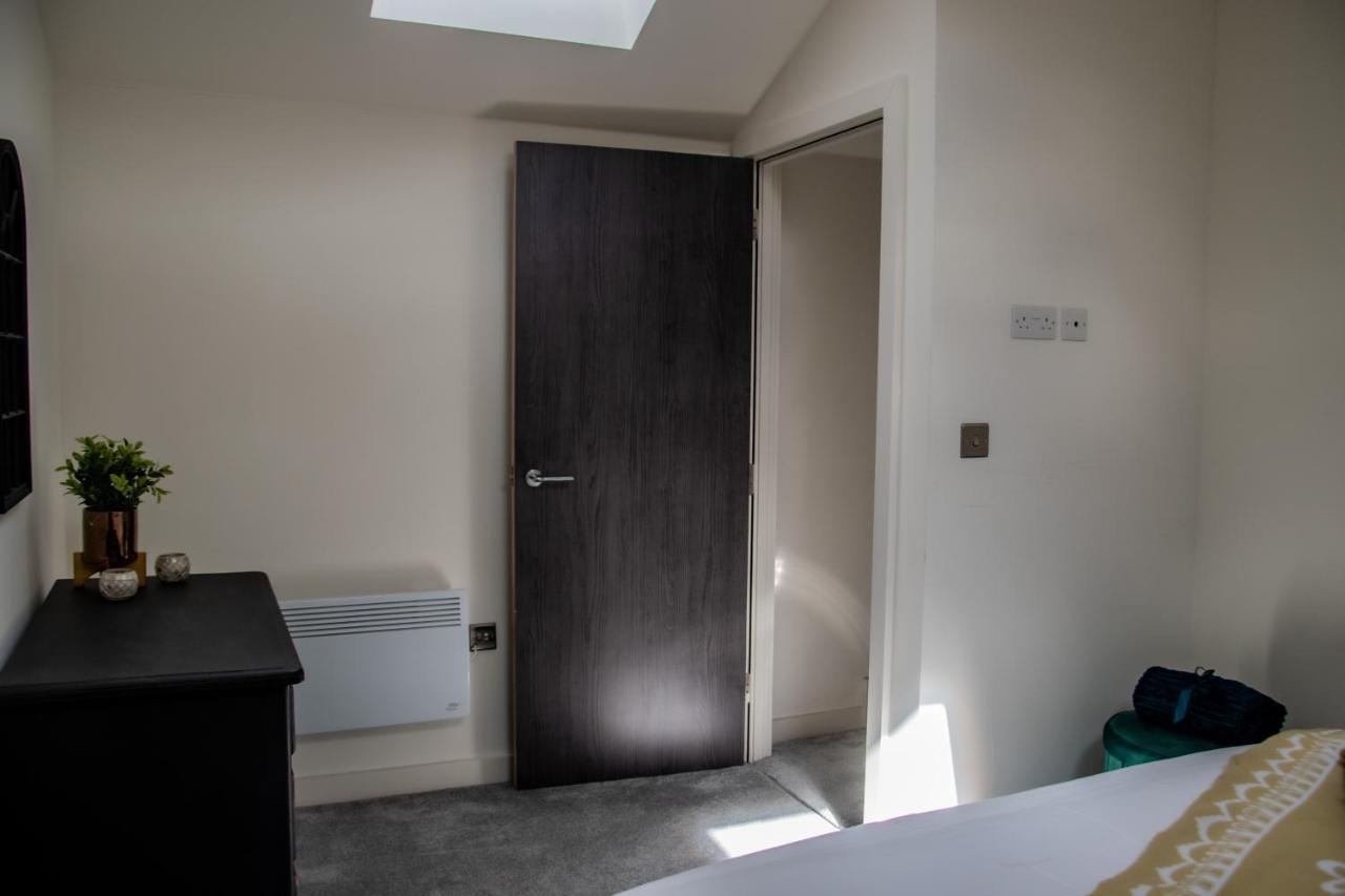 Bv Lush Apartment At Conditioning House Bradford Bradford  Exterior foto