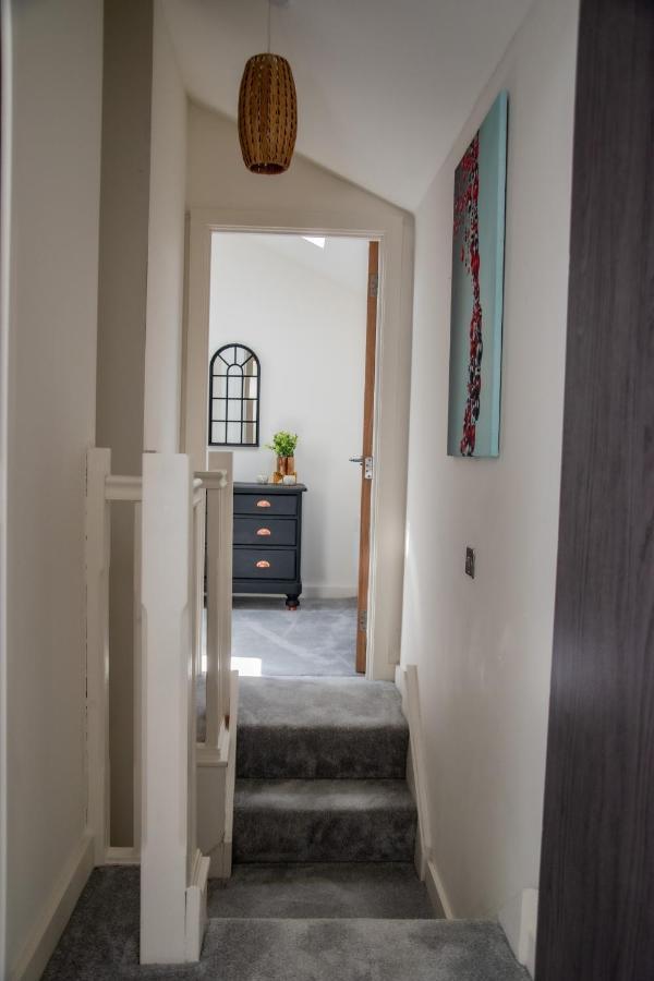 Bv Lush Apartment At Conditioning House Bradford Bradford  Exterior foto