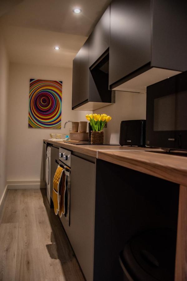 Bv Lush Apartment At Conditioning House Bradford Bradford  Exterior foto